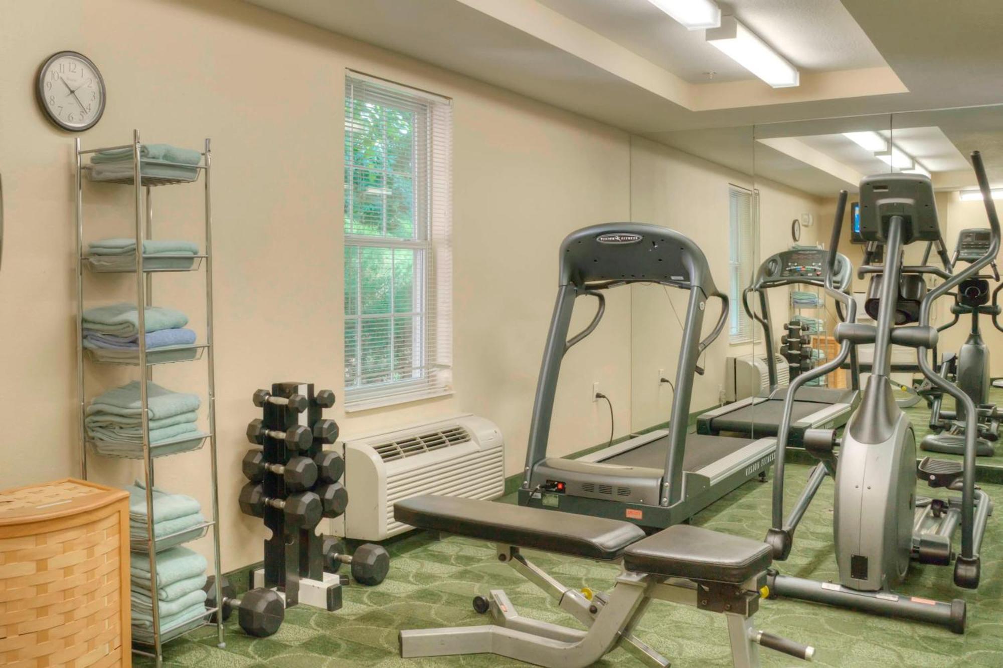 Towneplace Suites Raleigh Cary/Weston Parkway Екстер'єр фото