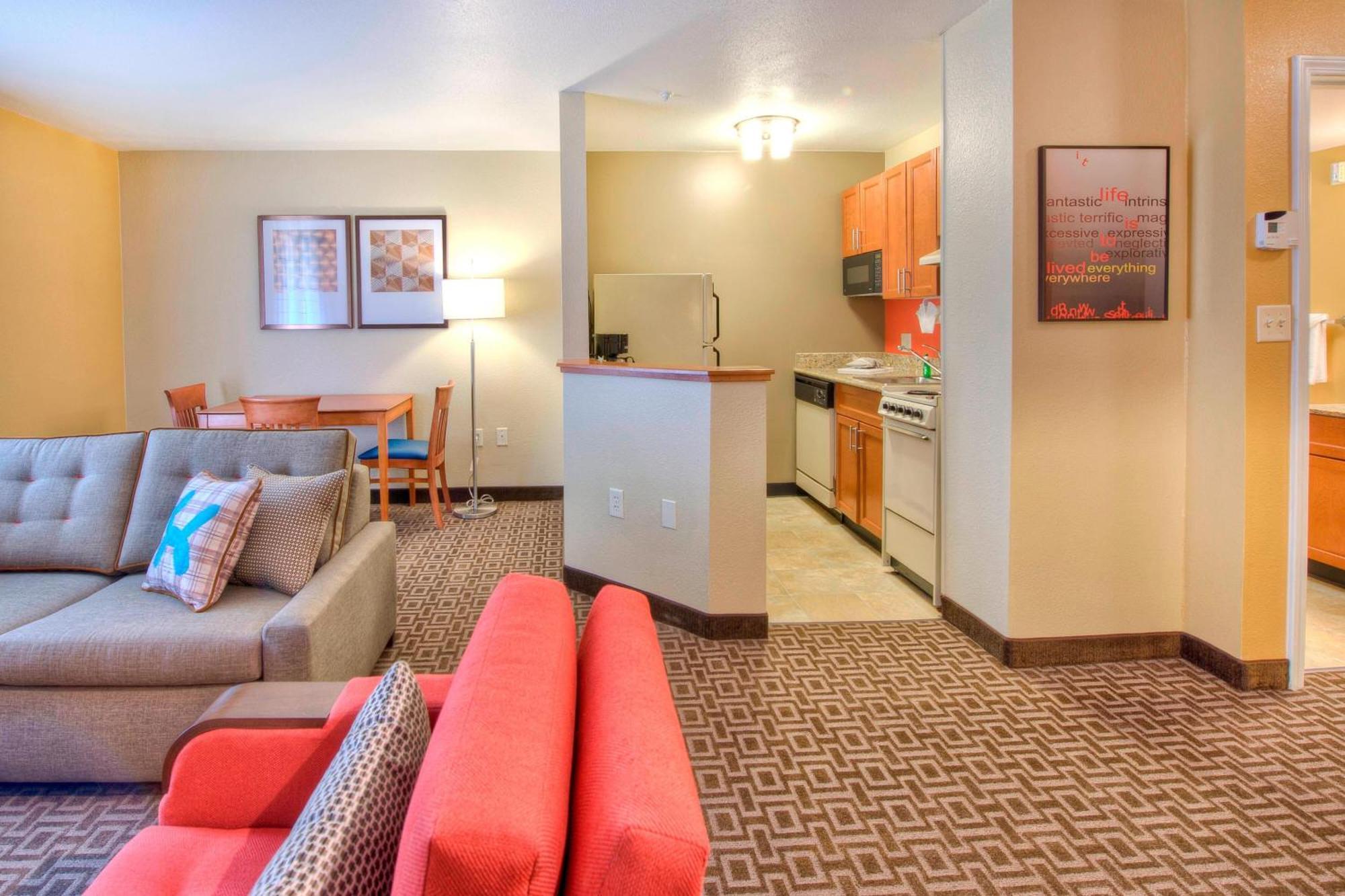 Towneplace Suites Raleigh Cary/Weston Parkway Екстер'єр фото