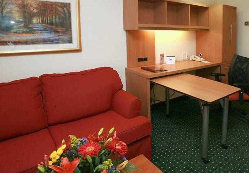 Towneplace Suites Raleigh Cary/Weston Parkway Номер фото