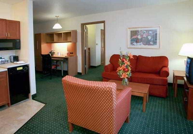 Towneplace Suites Raleigh Cary/Weston Parkway Номер фото